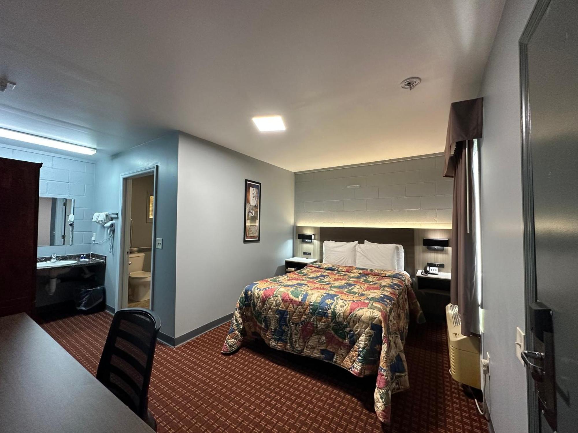 Rodeway Inn & Suites Walhalla Exteriér fotografie